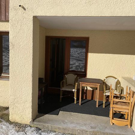 Appartement Au Pied Des Pistes Вальморель Экстерьер фото